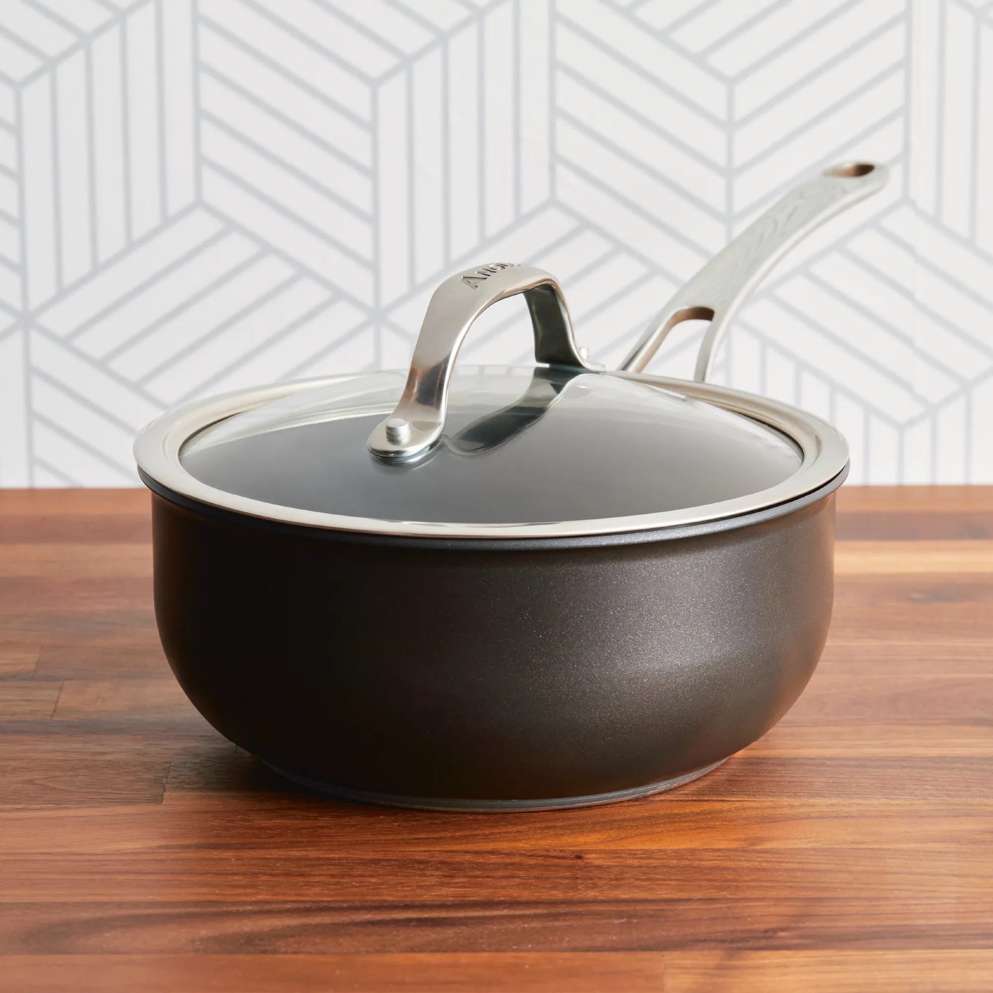 2.5-Quart Hybrid Nonstick Saucier Pan