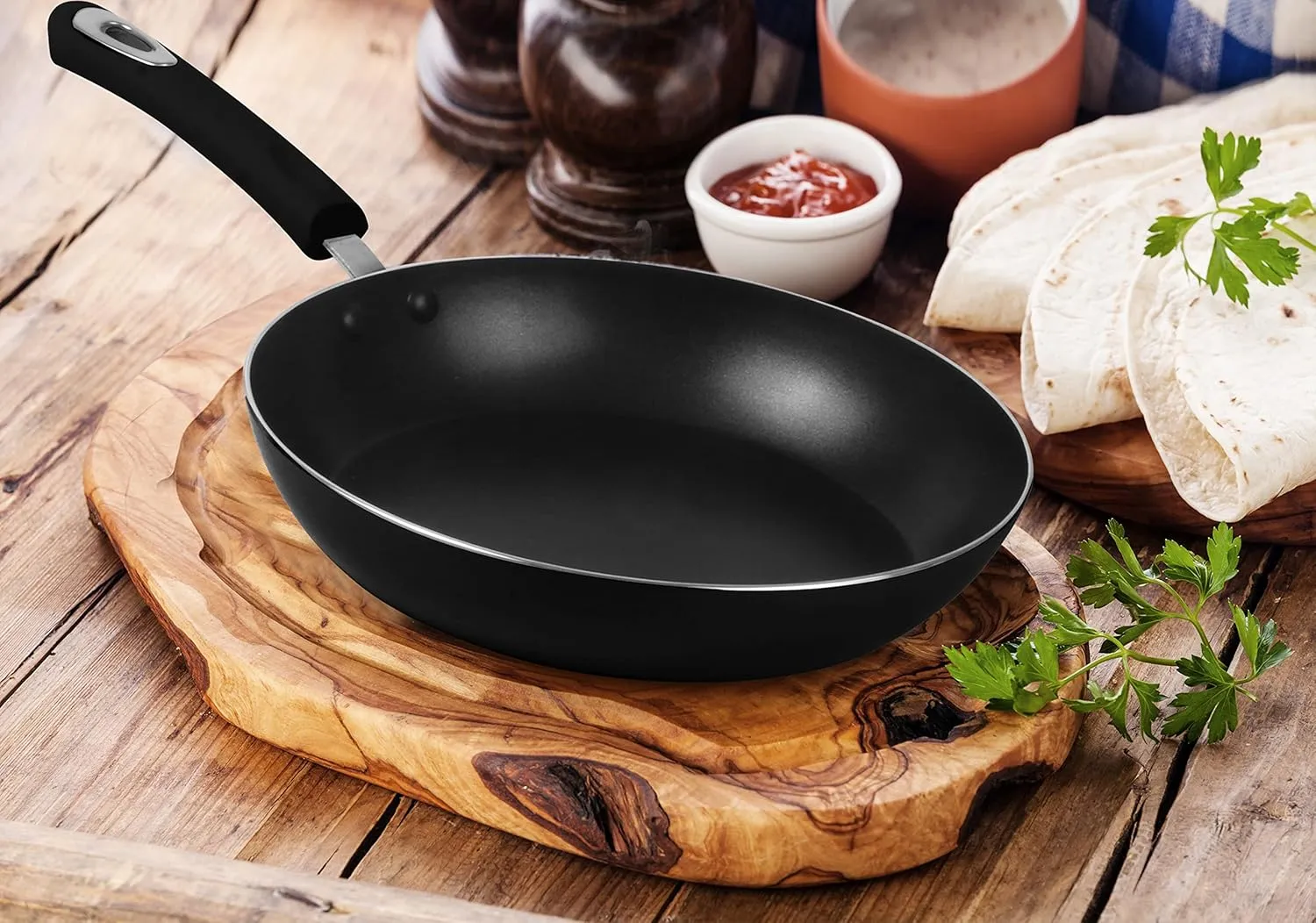 Aluminum Non Stick Frying Pan, Induction Frying Pan with Heat Resistant Handle, Anti-Scratch Omelette pan, Cooking Pan(Black,28cm)
