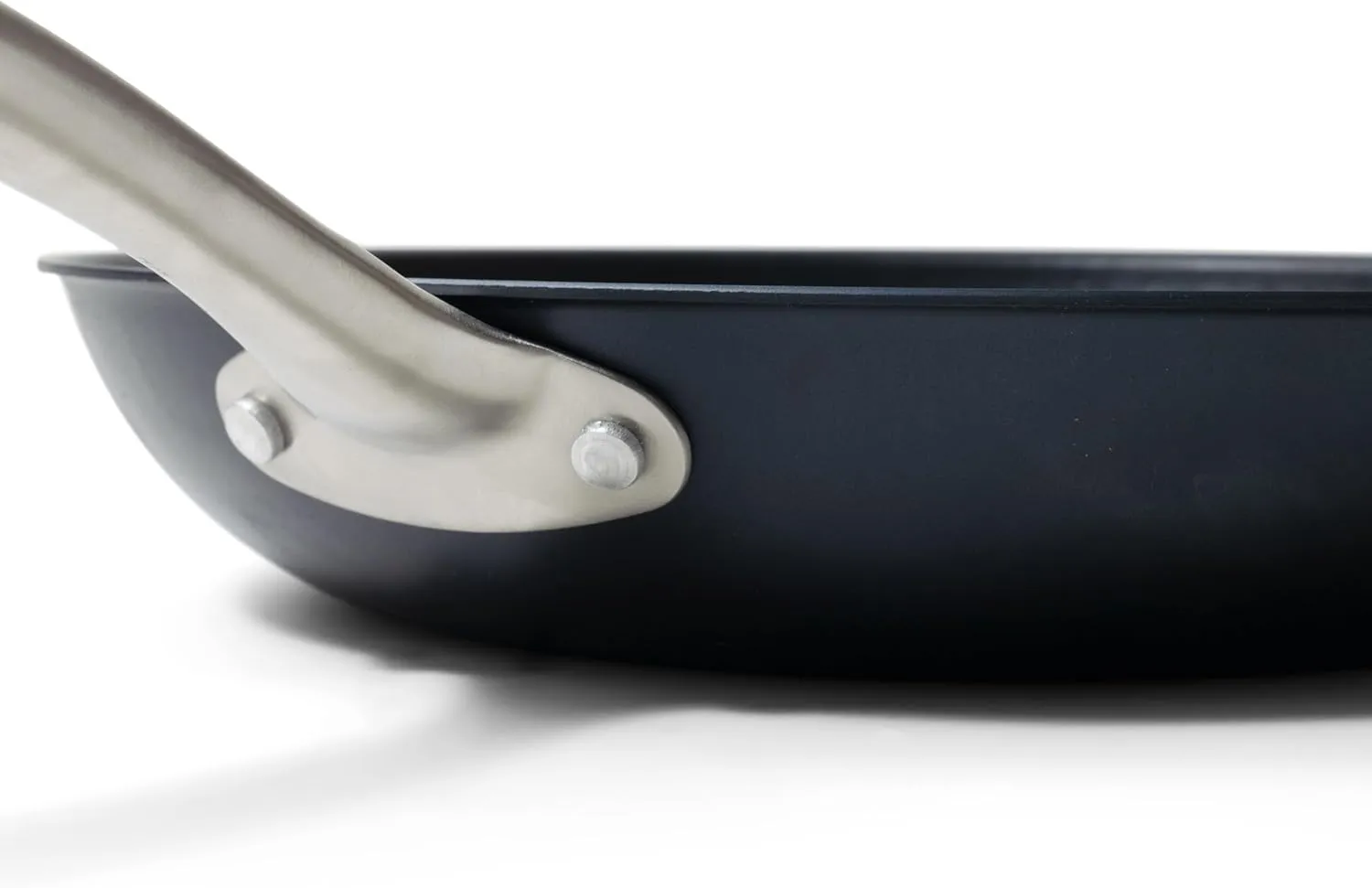 Alva Black Angus 11" Carbon Steel Frying Pan, Chef-Grade Hammered Blue Steel Skillet, Naturally Nonstick When Seasoned, PFAS & PFOA Free, Induction, Oven & BBQ Compatible, Lightweight Premium Cookware