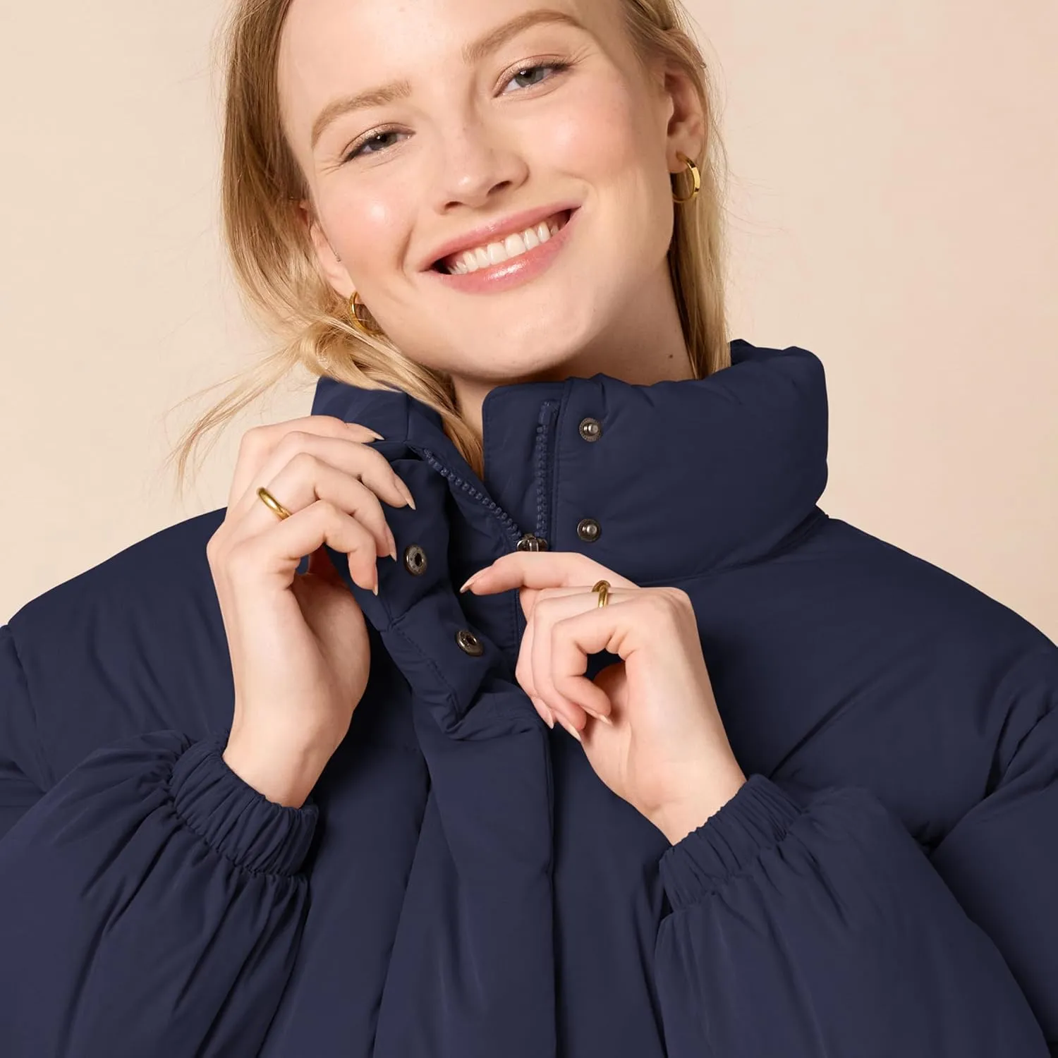 Amazon Essentials Women's Cropped Full-Zip Puffer Jacket (Quilted Matte or Sherpa Fleece)