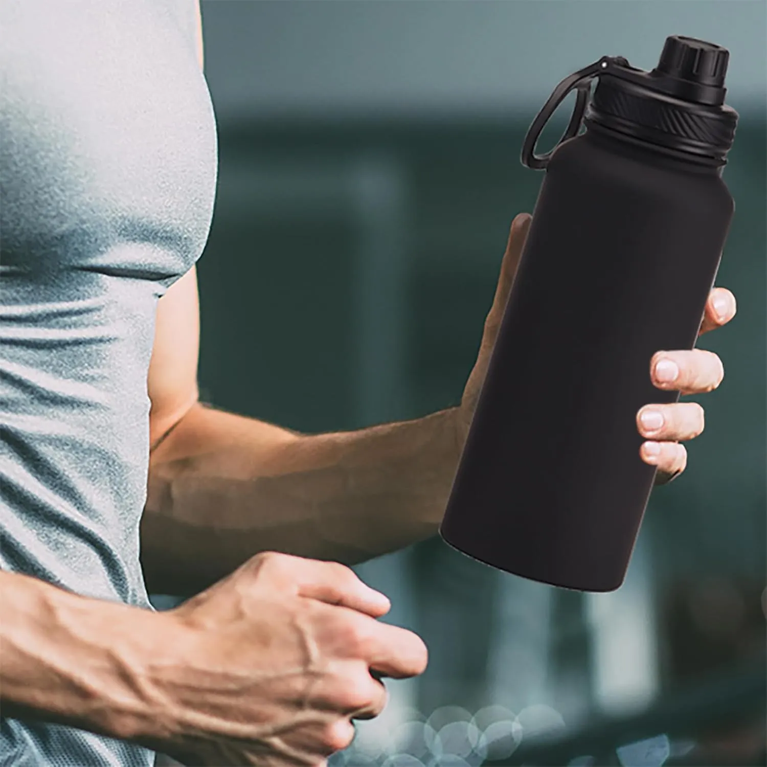 Black 32 oz Insulated Water Bottle, Large Metal Stainless Steel Water Flask, Big Sports Travel Mens Water Bottle for Gym,Hiking,1 liters Leakproof Insulated Thermal Bottle with 2 Lids