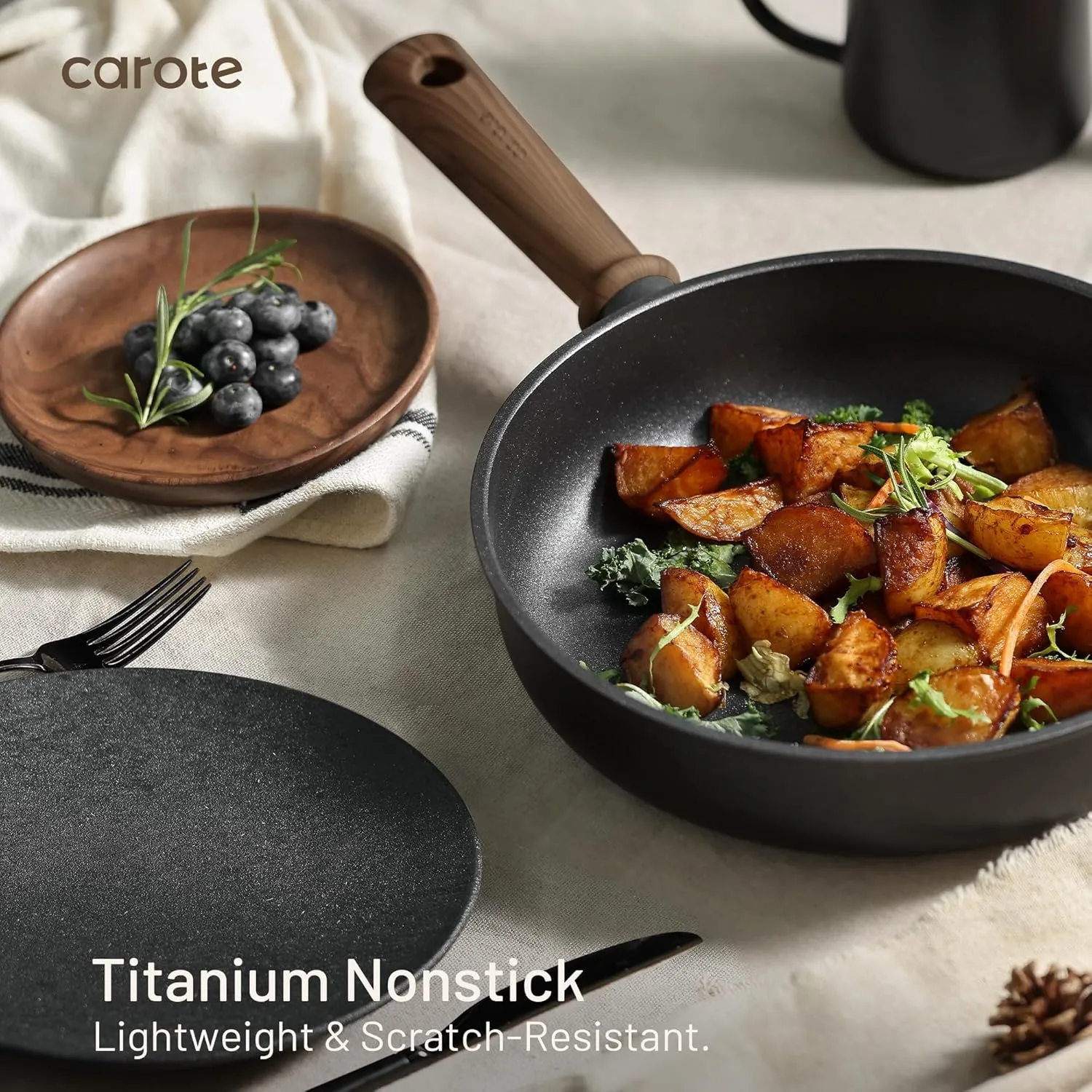 CAROTE Titanium Pan Non Stick Frying Pans, 8/9.5/11 Inch Nonstick Skillet Chef's Pan with lid, Compatible with All Stoves, 9.5''