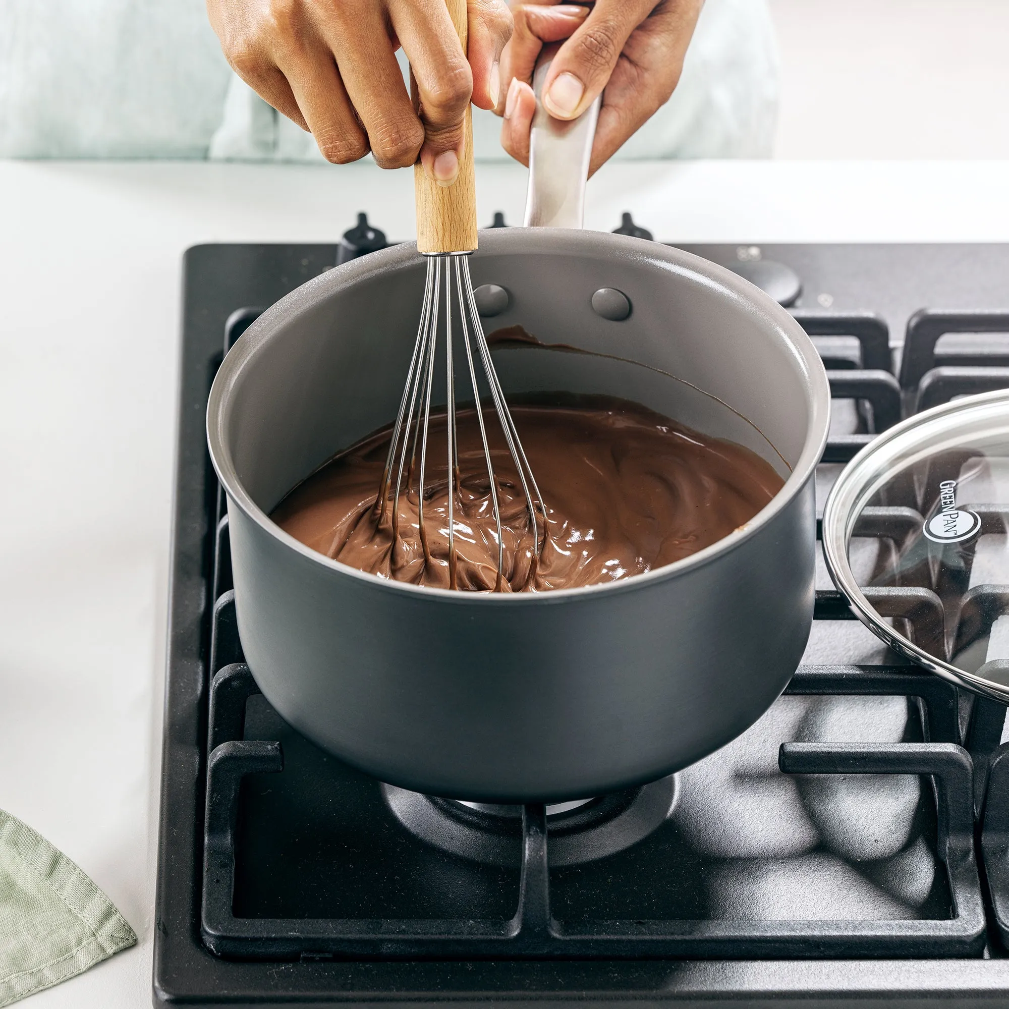 Chatham Nonstick, Ceramic Sauce Pan with Lid, 3 qt