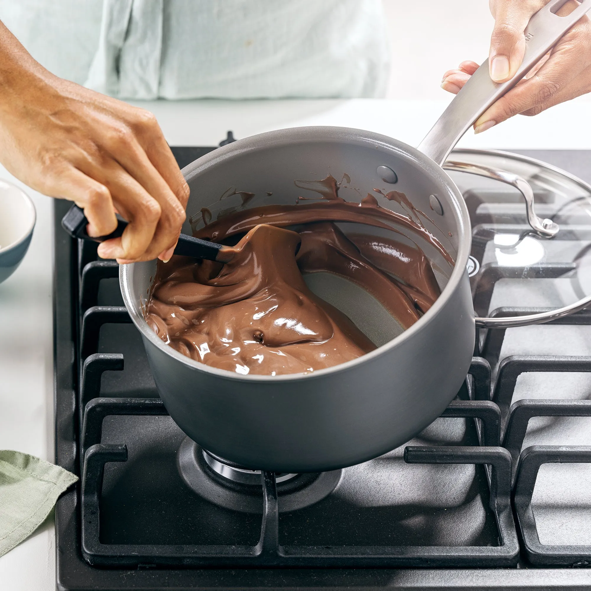 Chatham Nonstick, Ceramic Sauce Pan with Lid, 3 qt