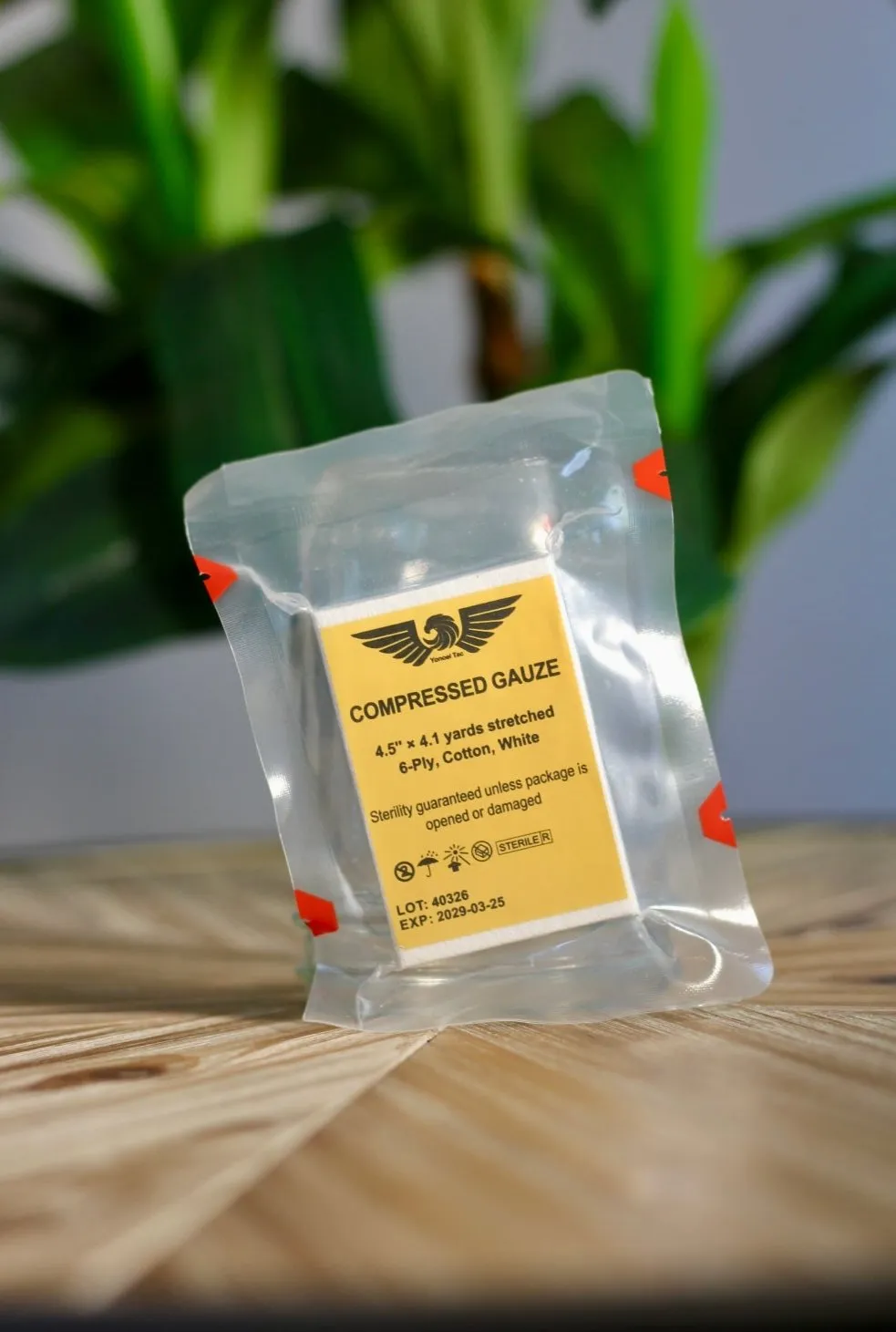 COMPRESSED FOLDED GAUZE-Z GAUZE