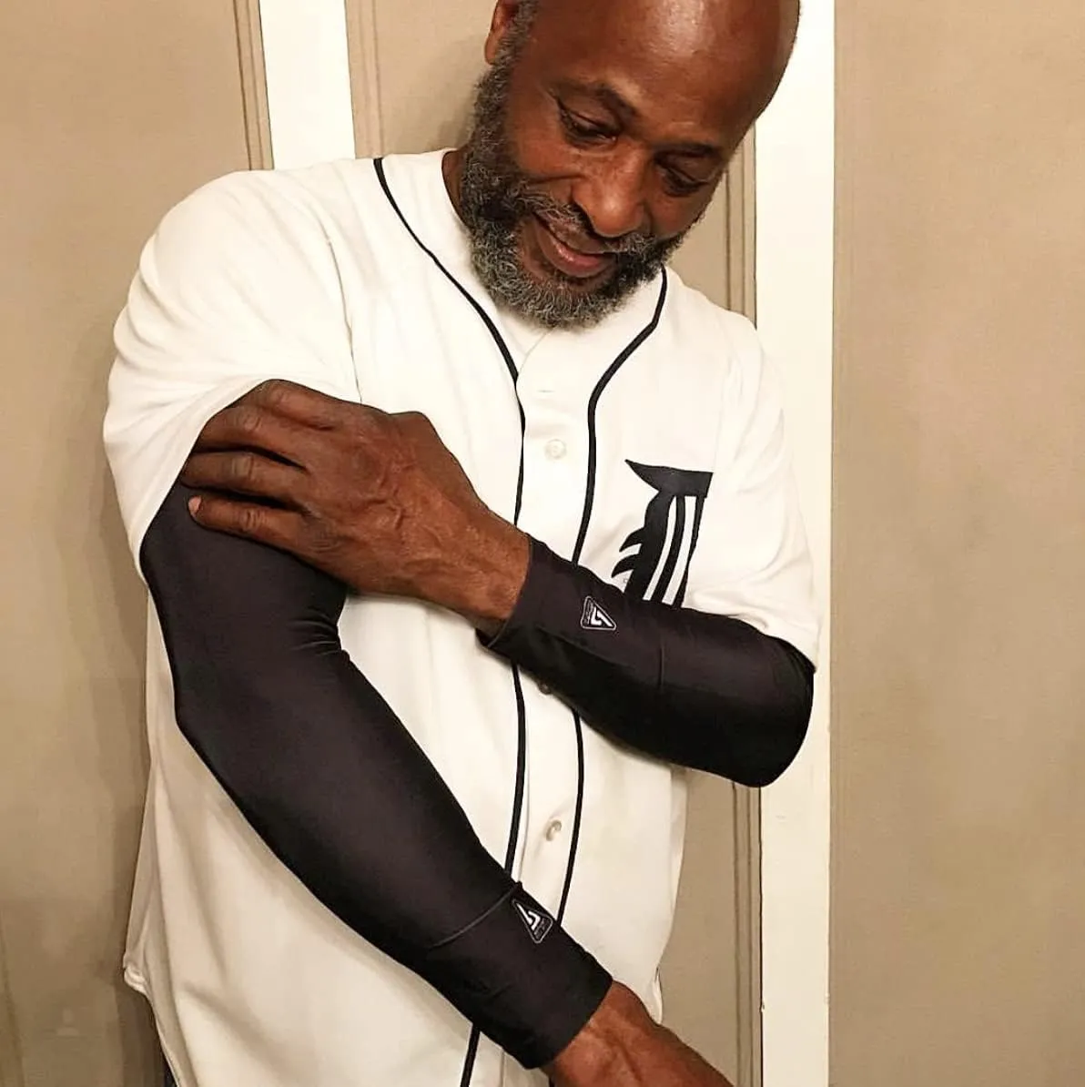 Compression Arm Sleeves For Sun Protection UPF 50  - Sports Sleeve For Baseball Basketball Football