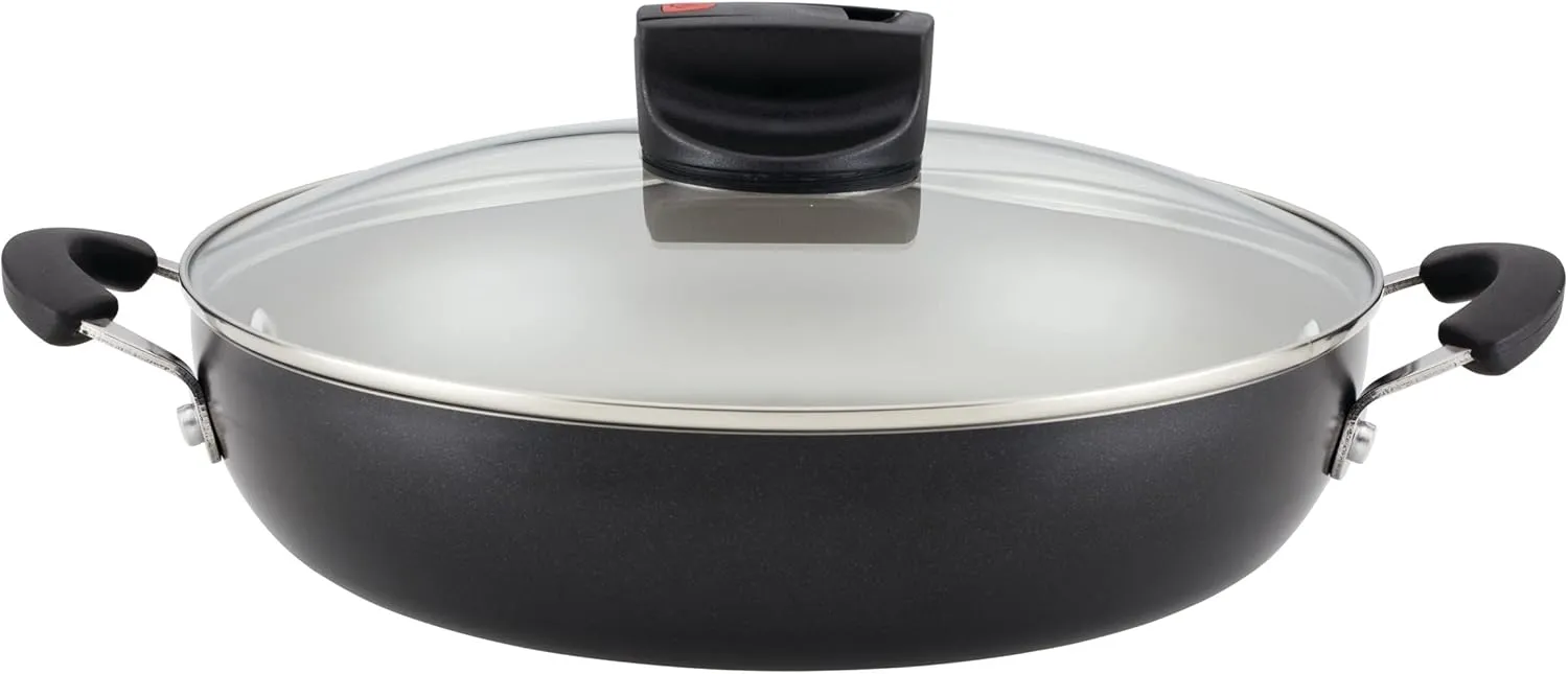 Farberware Smart Control Nonstick Frying/Skillet/Everything Pan with Lid and Side Handles, 11.25 Inch, Black