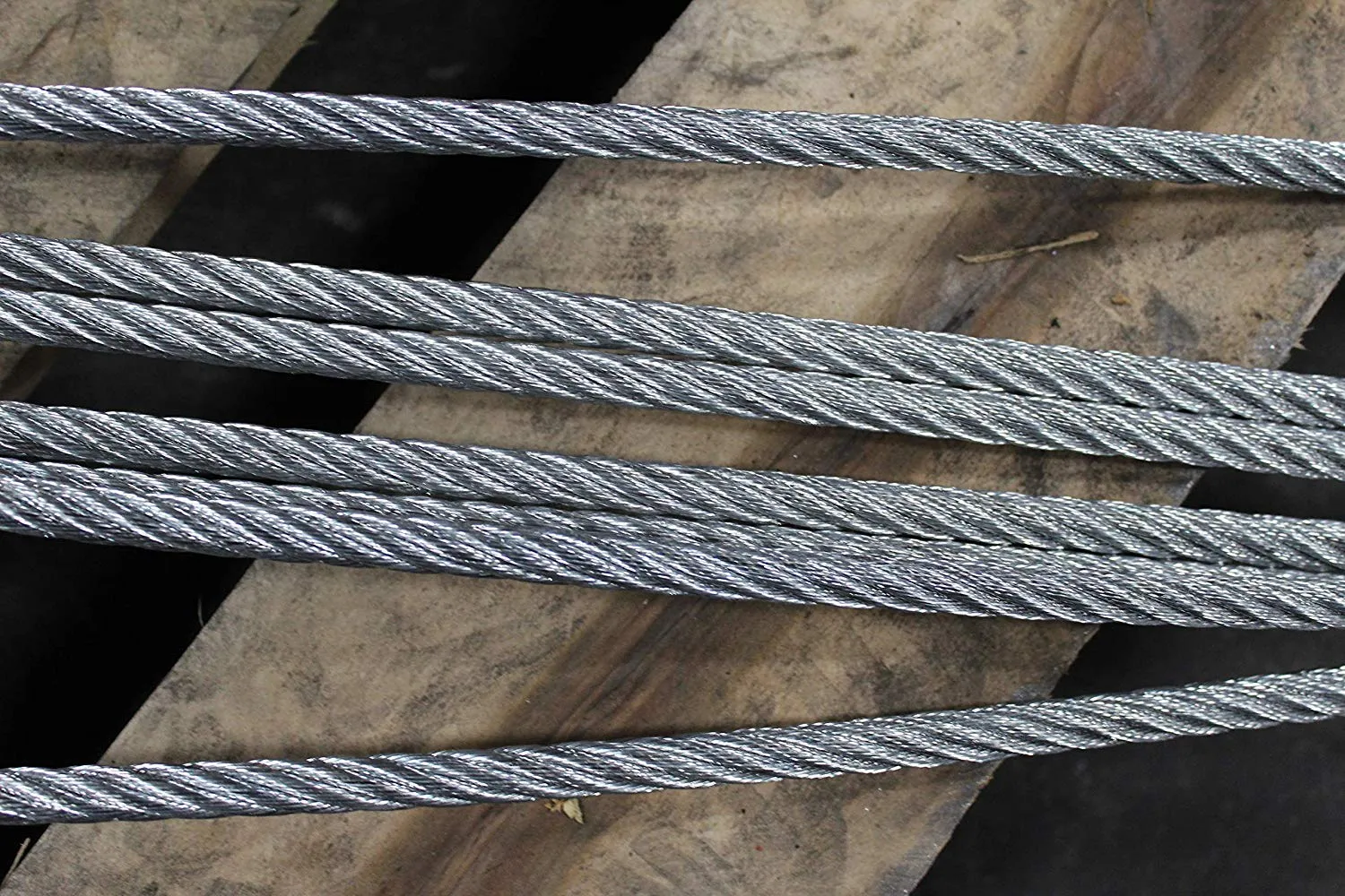 Four Leg Bridle Wire Rope Sling | 42 Ton Vertical Rated | Heavy-Duty Thimble-to-Thimble | 1-1/8" Dia. | 18' Length | EIPS 6x25 IWRC | Hanes Supply (HSI) Heavy Duty Rigging Cable
