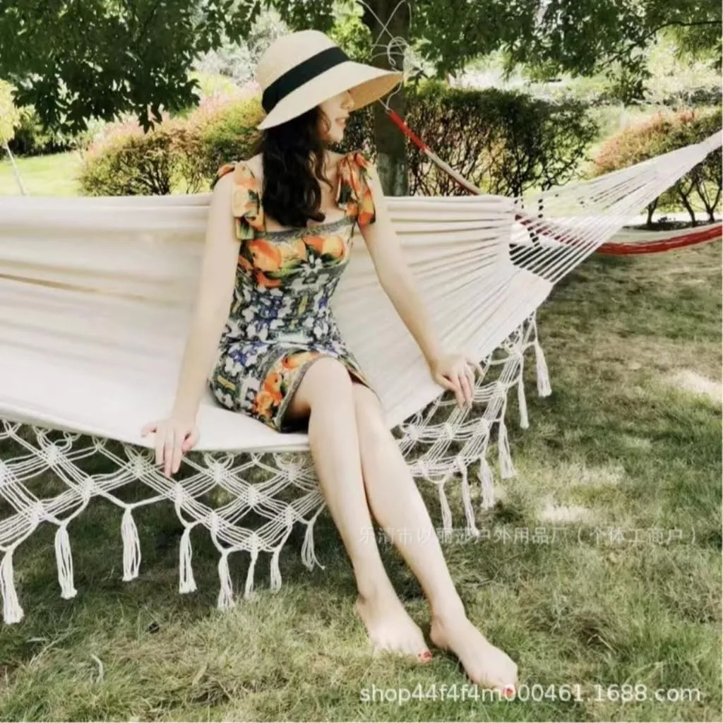 Hammock Double Double Tassel Hammock Outdoor Bohemian Style Homestay with Canvas Anti-Rollover Swing Rocking Net Bed Hammock Outdoor(Black)