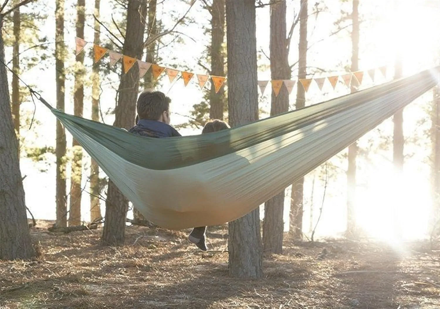 Hammock Outdoor Hammock with Suspension Kit, Quick Setup, Traveler's Dream Hammock, Breathable Nylon Fabric Portable Hammock