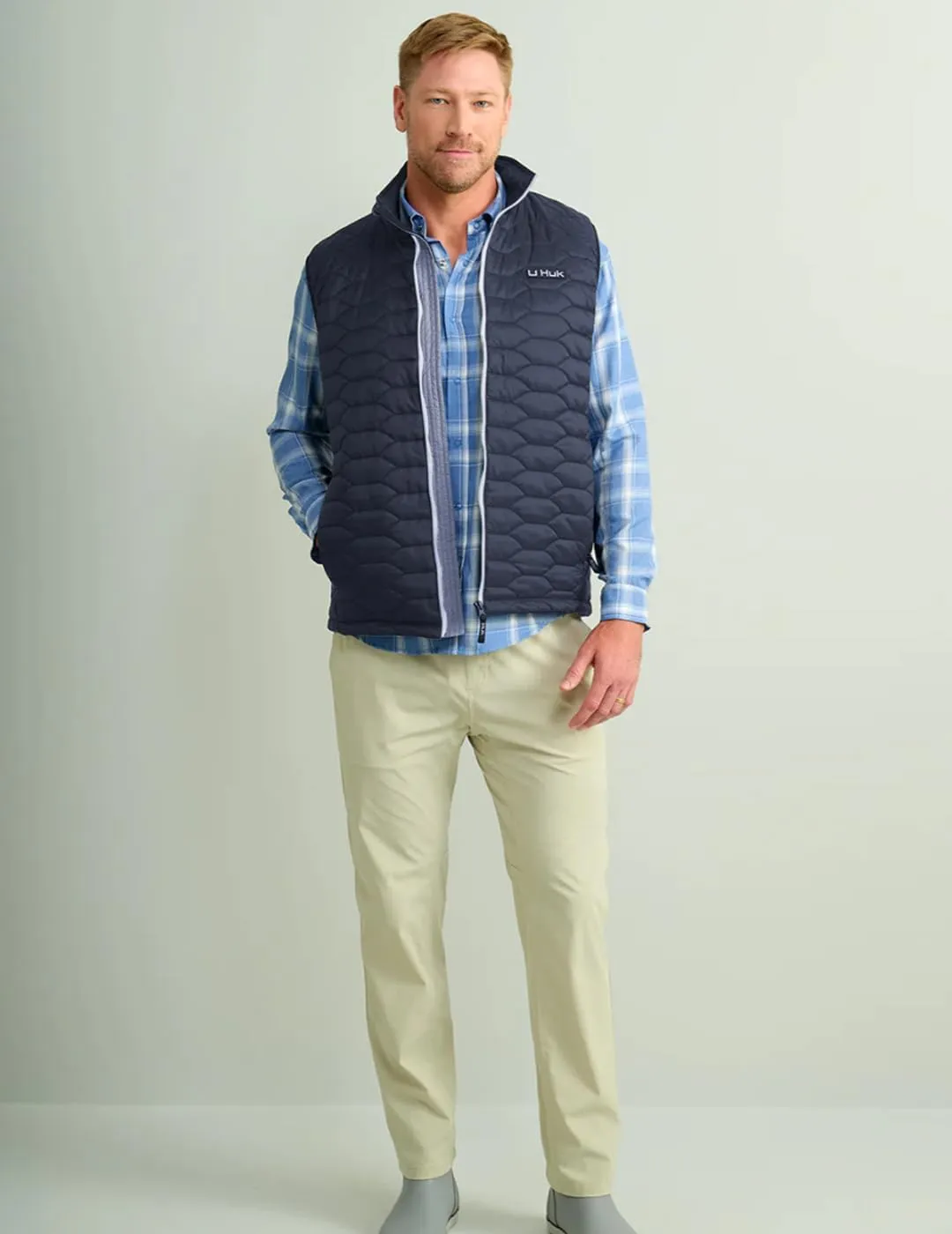 HUK Men's Scale, DWR Insulated Performance Fishing Vest