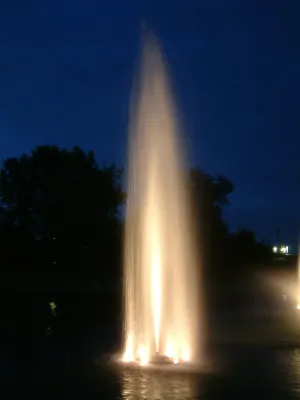 Kasco 2 HP J Series Decorative Fountain - 240V with 100 Ft Electric Power Cord | Pond and Lake Fountain | Efficient Pond Aerator Outdoor Fountain
