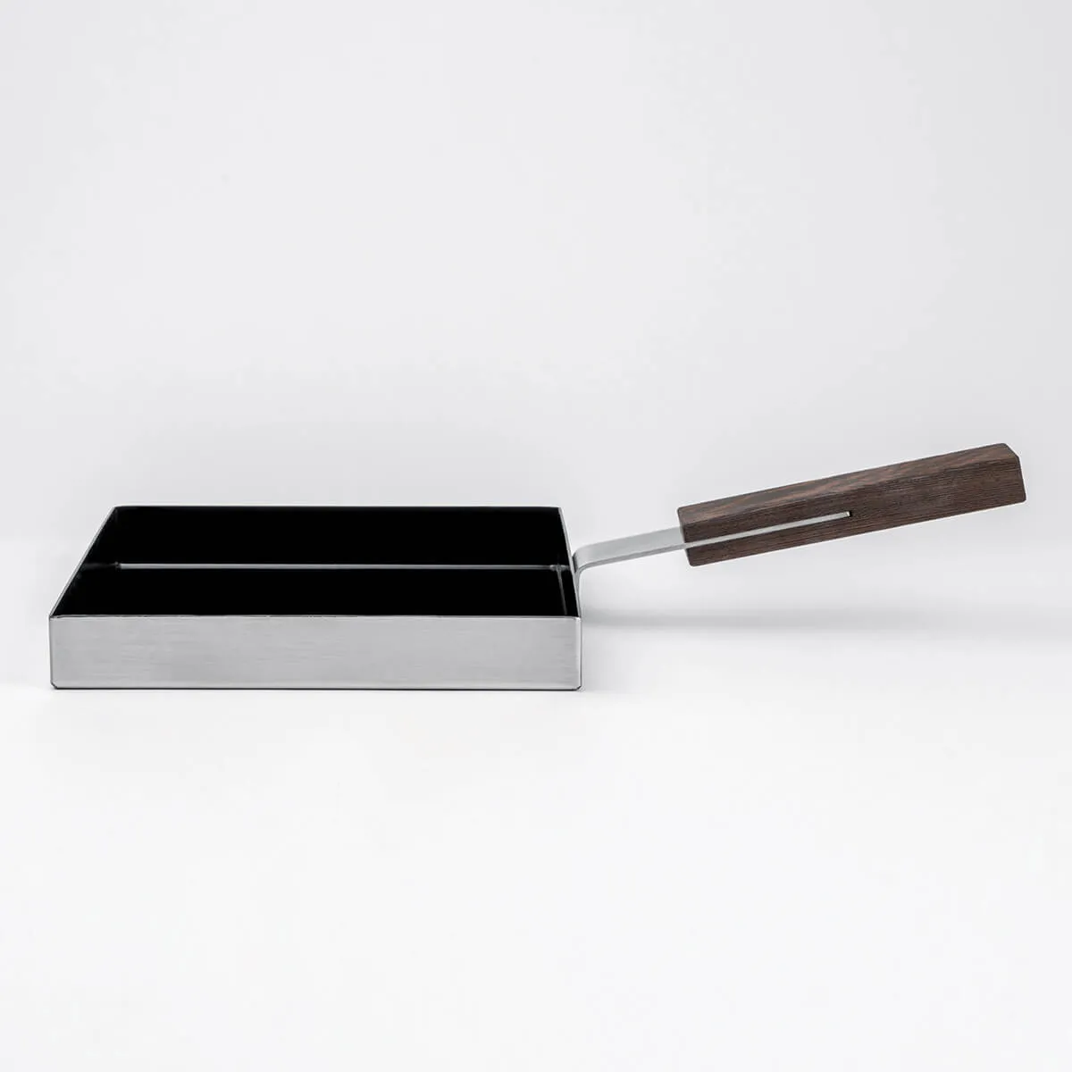 KnIndustrie The omelette tamagoyaki 21 x 21cm. - 8.26 x 8.26 in.
