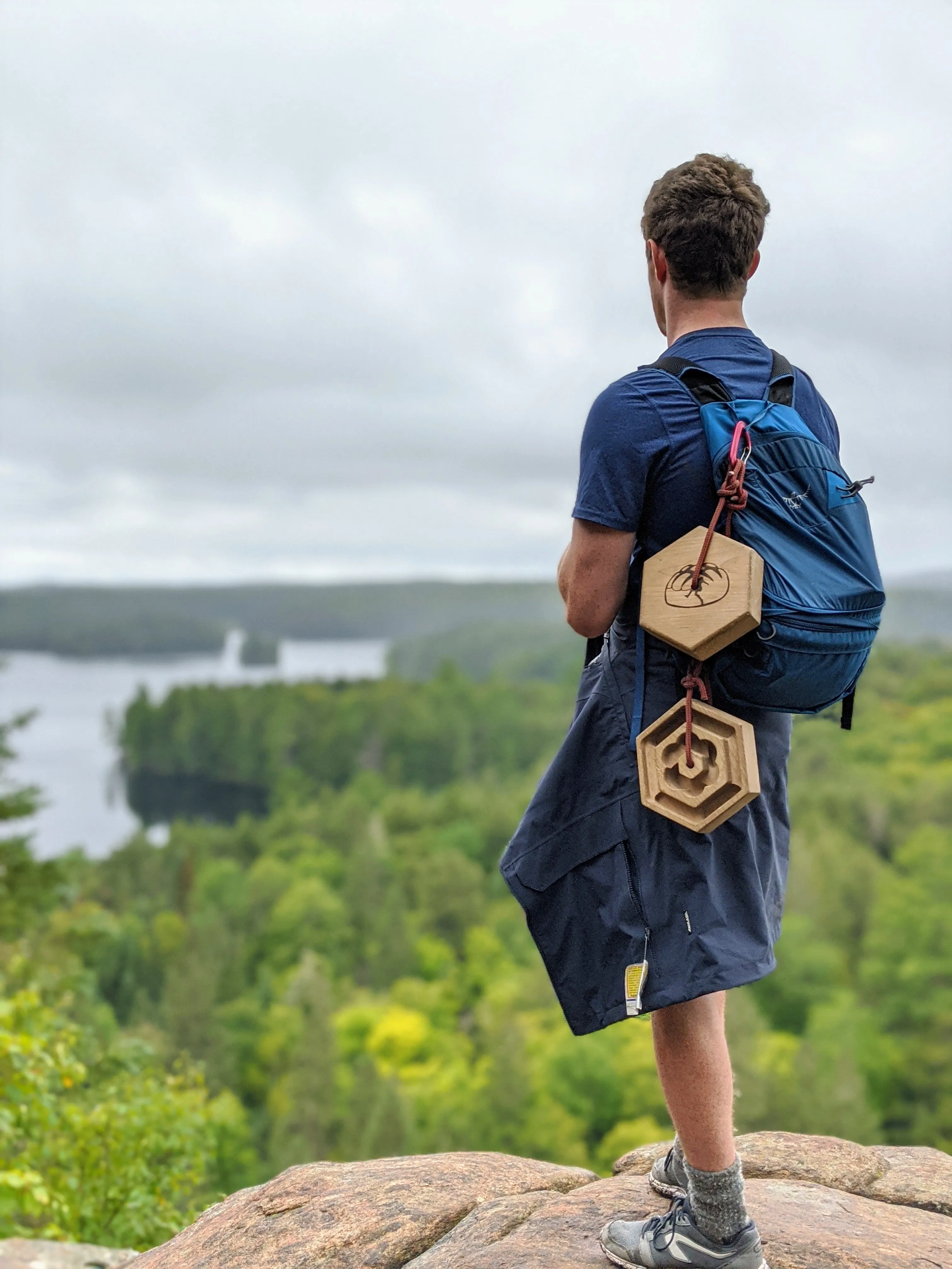 Maple Pretzel Hangboard