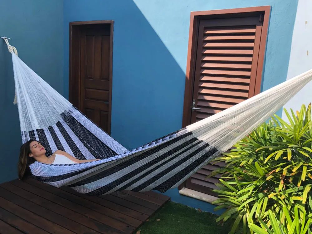 Mexican Hammock - Black and White