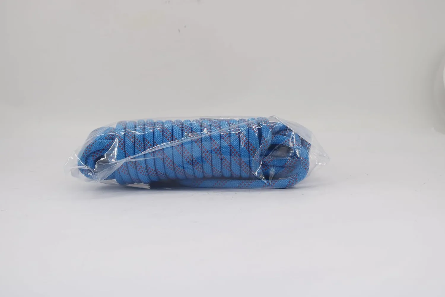 NewDoar 14KN Static Climbing Rope 8mm(5/16in) Accessory Cord Equipment 33FT(10M) 66FT(20M) 98FT(30M) 165FT(50M) Escape Rope with 2 Carabiners for Ice Climbing Equipment Fire Rescue Rope-Blue/30M
