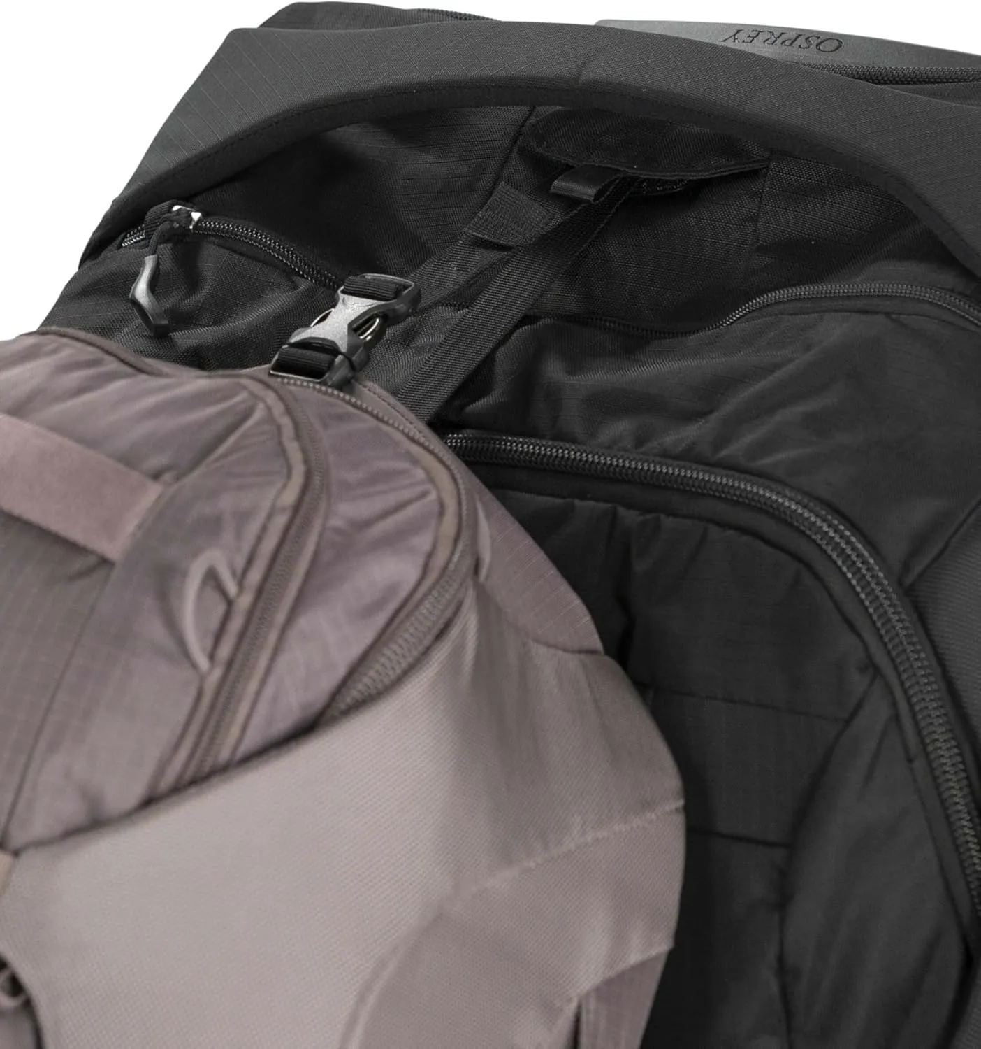 Osprey Sojourn Shuttle 36"/130L Wheeled Duffel Luggage, Black