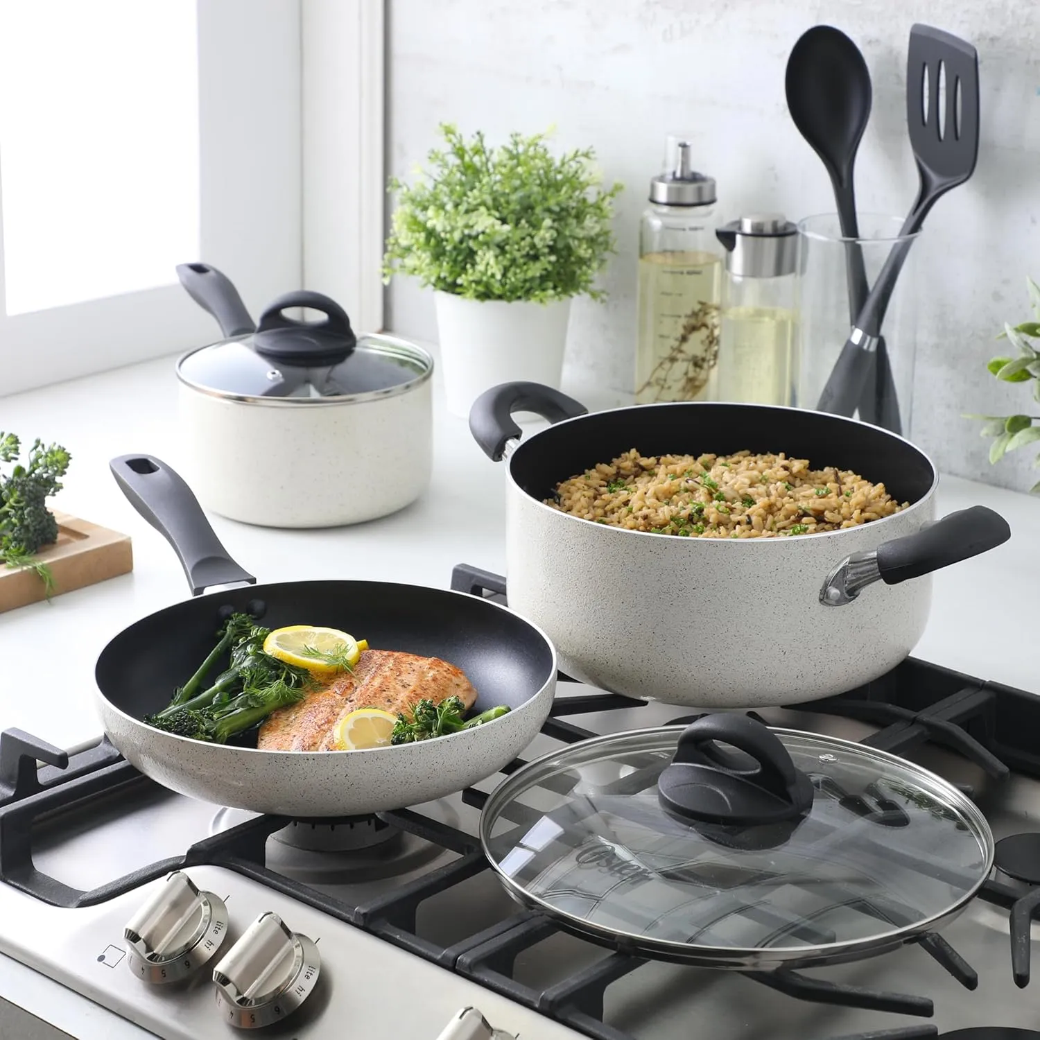 Oster Clairborne 7 Piece Aluminum Premium Nonstick Pots and Pans Cookware Set W/Induction & Bakelite Stay Cool Handle - White W/Speckle