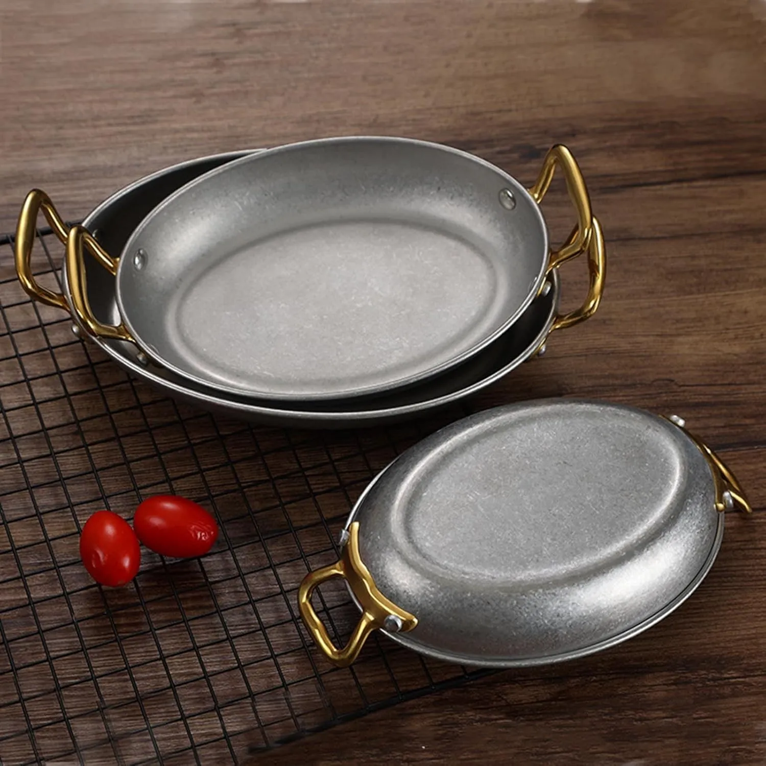 Oval Spanish Paella Pan, Nonstick Stainless Steel Skillet, Riveted Handles, Dishwasher-Safe, Paella Cookware for Homes or Restaurants,Retro Silver