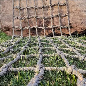 Playground Net Heavy Duty Climbing Cargo Net Stairs Balcony Railings Garden Protection Treehouse Climbing Netting Rope Ladder Indoor and Outdoor Decor Net(Size:3.3FTx6.5FT)
