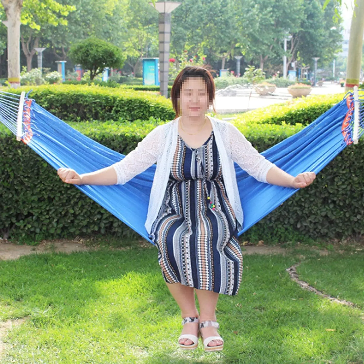 Portable Hammocks Hanging Camping Hammock Breathable Casual Mesh Lightweight Nylon Camping for Indoor Outdoor Travel Hiking Beach Hammock for Outdoor(Red)