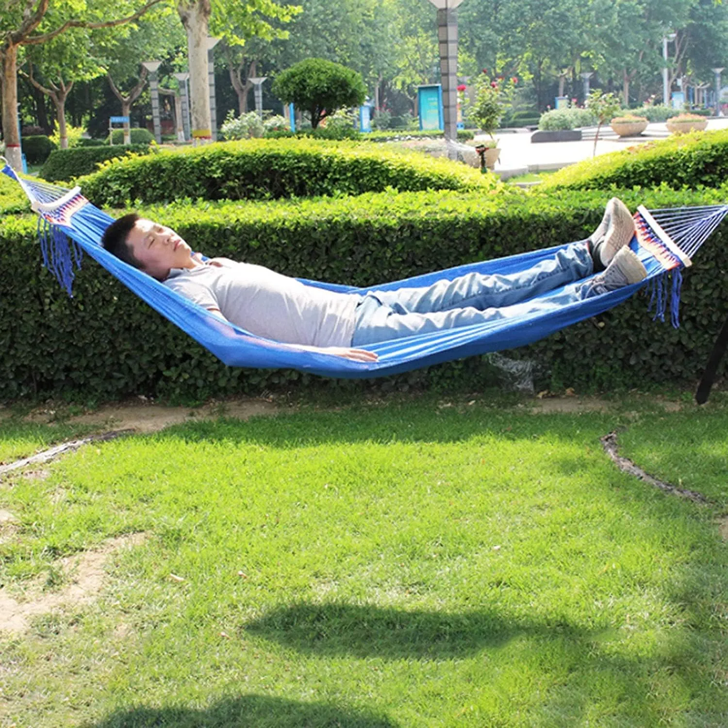 Portable Hammocks Hanging Camping Hammock Breathable Casual Mesh Lightweight Nylon Camping for Indoor Outdoor Travel Hiking Beach Hammock for Outdoor(Red)