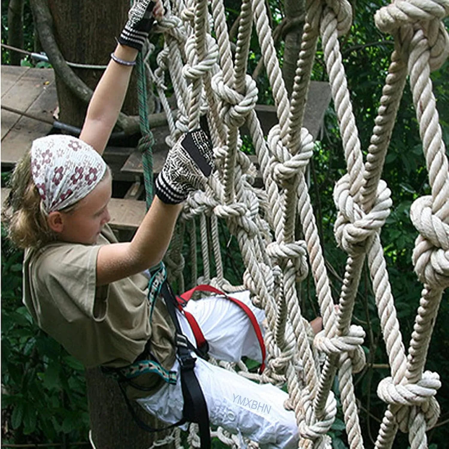 Rope Heavy Duty Net Safety Net Rope Climbing Net,Fence Stairs Balcony Railings Garden Playground Protection Playground Play Safety Net Outdoor Climbing Cargo Net(Size:2Mx4M(6.6FTx13.1FT))