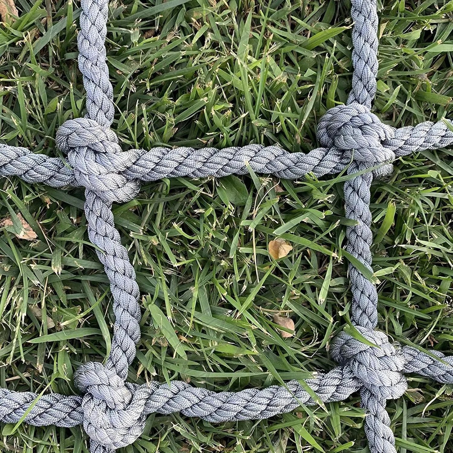 Rope Heavy Duty Net Safety Net Rope Climbing Net,Fence Stairs Balcony Railings Garden Playground Protection Playground Play Safety Net Outdoor Climbing Cargo Net(Size:2Mx4M(6.6FTx13.1FT))