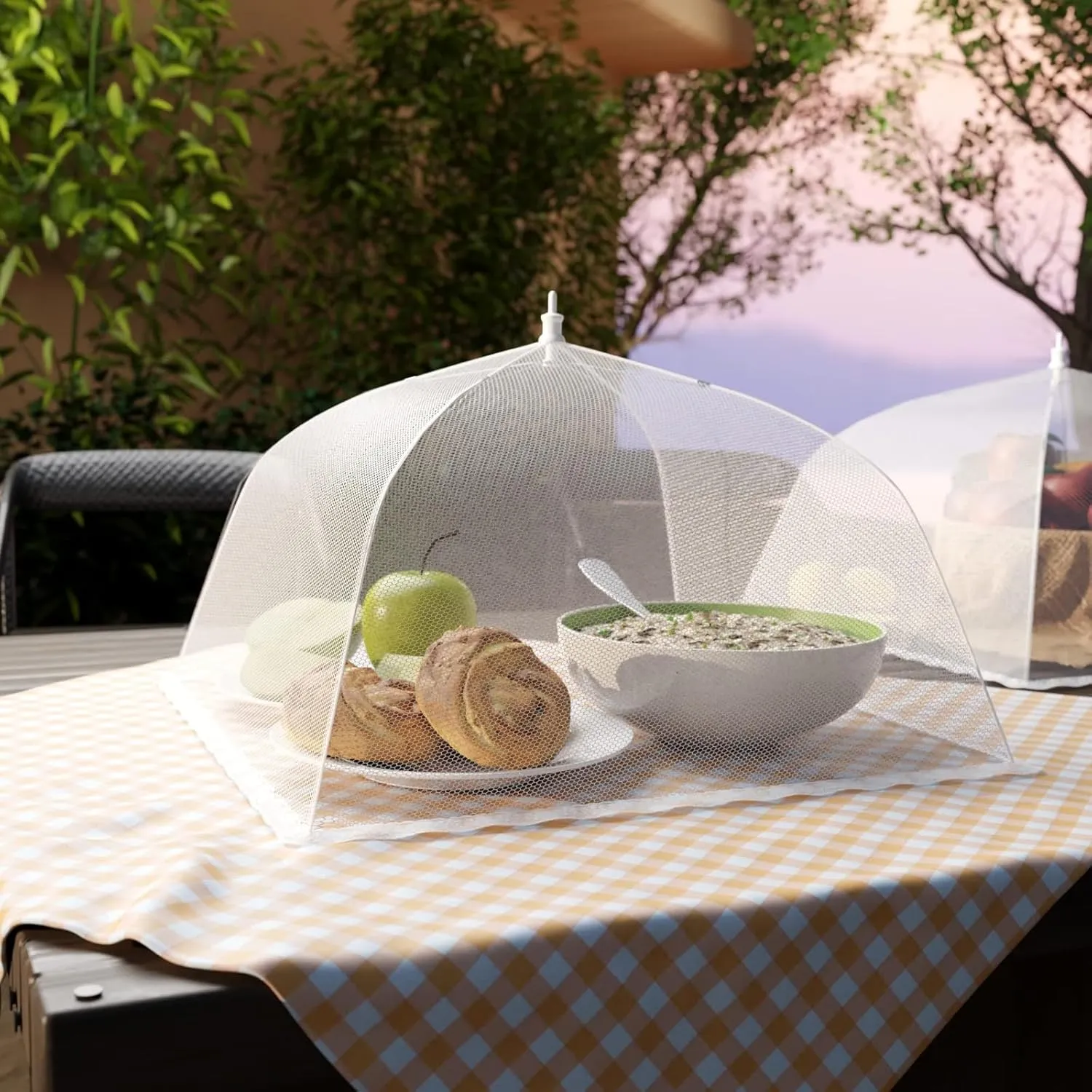 Simply Genius 6 Pack Pop-Up Mesh Food Covers Tent Umbrella for Outdoors, 2 Jumbo (39" x 24") & 4 Large (17”x17”) Reusable & Collapsible Picnic Accessories Outdoor Food Covers for Outdoor Parties